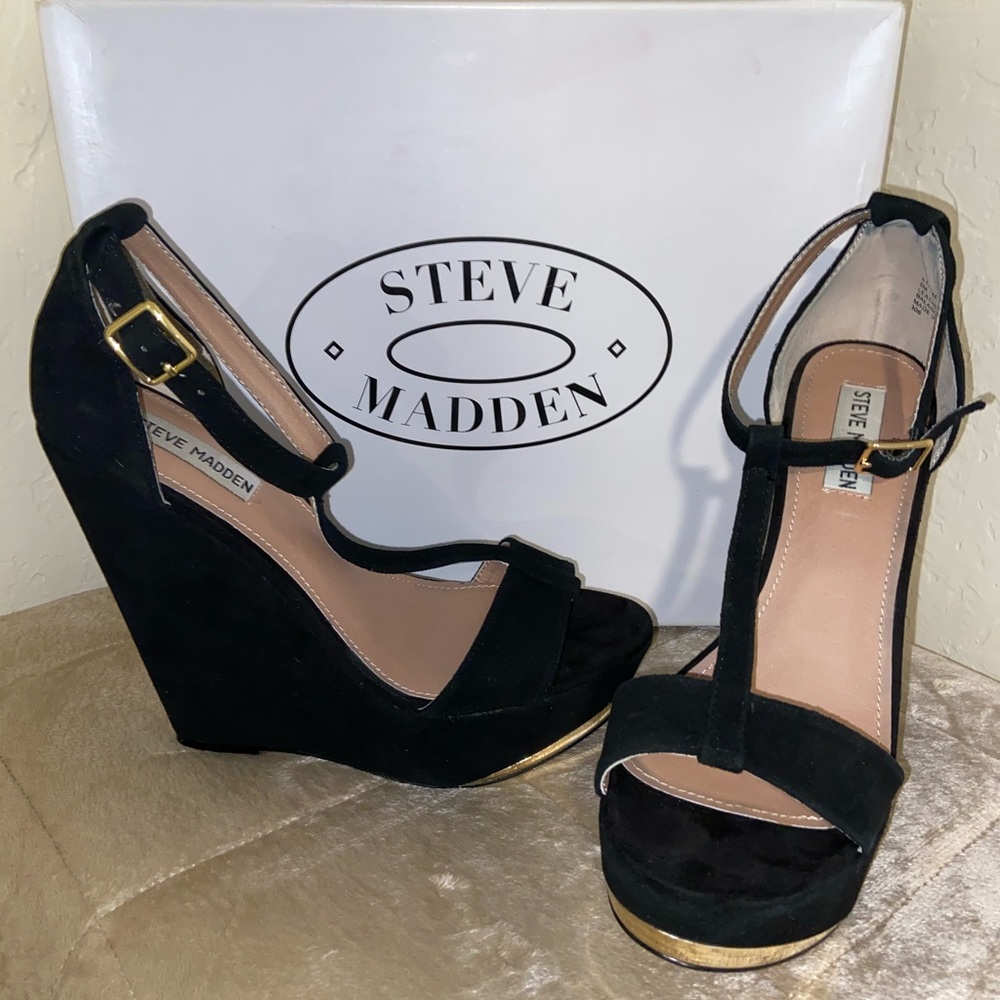 Steve Madden Black T-Strap Wedges with Gold Detail